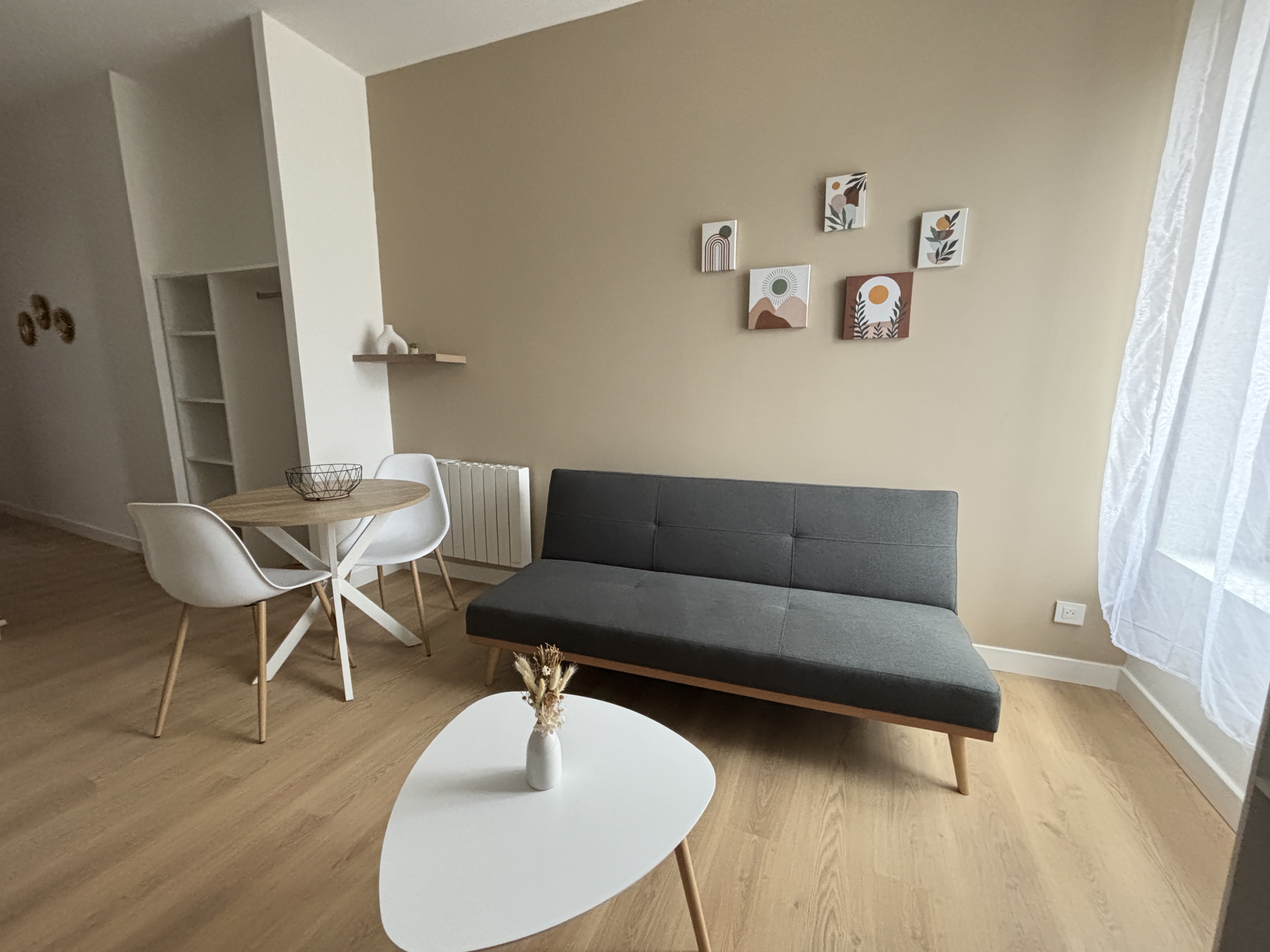 Appartement T2 meublé rénové - St Vallier